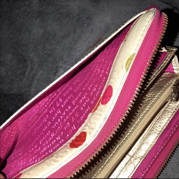 Kate Spade Wallet - Picture 8 of 12